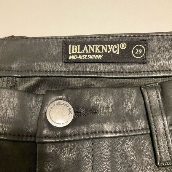 Blank NYC Midrise Skinny Faux Leather Pants, Size 29/6-8. Black - Picture 5 of 7